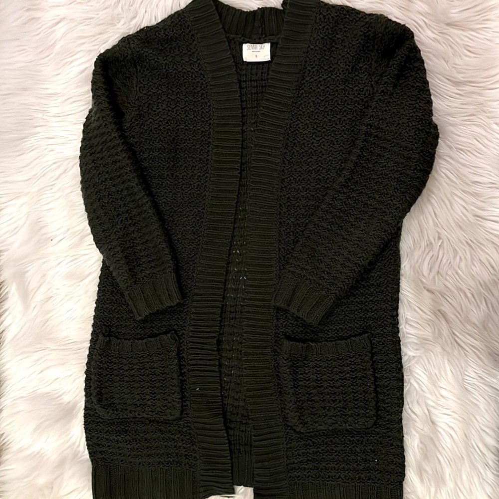 Woman’s Army Green Stitched Cardigan